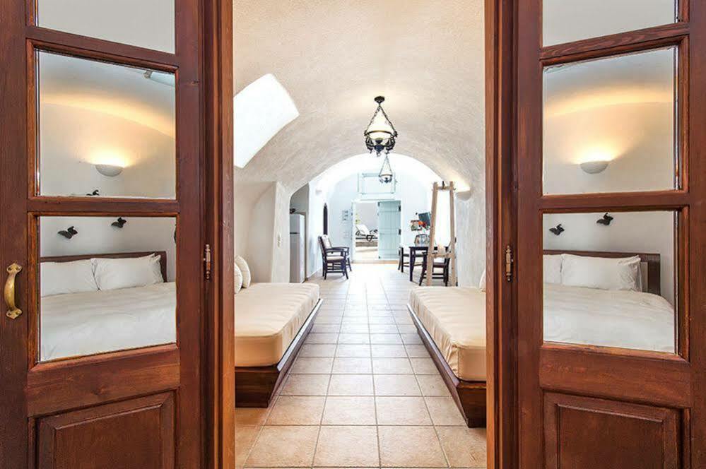 מגלוחורי Nereids Villa Santorini מראה חיצוני תמונה