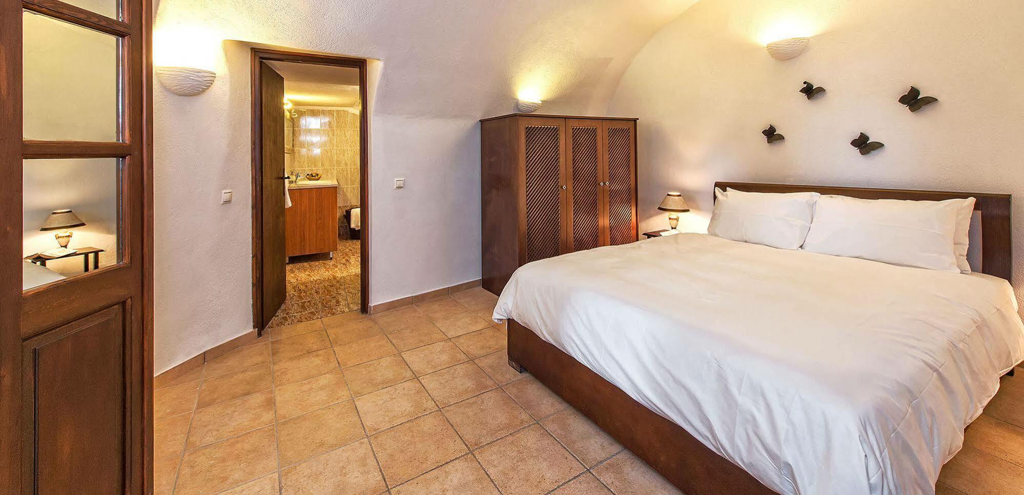 מגלוחורי Nereids Villa Santorini מראה חיצוני תמונה